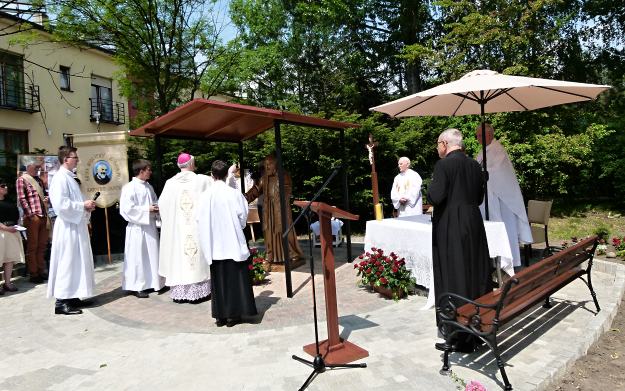Poświęcenie figury św. ojca Pio